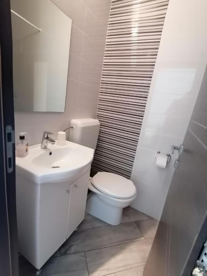 Villanova Apartments Poreč Eksteriør billede